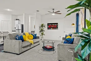 Crew & Insurance Ready | Sleeps 10, Utilities Incl - Image 4