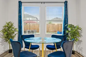 Crew & Insurance Ready | Sleeps 10, Utilities Incl - Image 3
