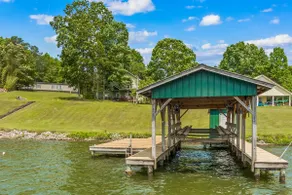 Reel Paradise-sleeps 10 w/covered dock on year rou - Image 2