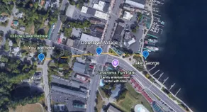 The Lake George Village House EV Charger King Bed Outdoor Dining Walkable - Image 4