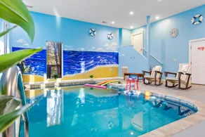 Elegant Elite Estate By Ghosal Luxury Lodging - Image 3