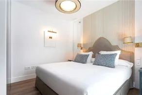 Exclusive apartment near Torre del Oro. Betis XIII - Image 4
