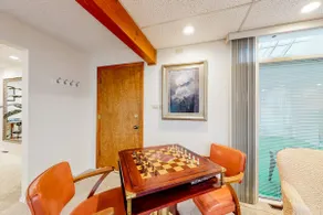 M Street Garden Suite | Downtown Flat | Sauna - Image 5
