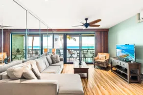 Private, spacious lanai with oceanfront views - Image 3