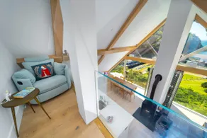 Coastal Penthouse | 3 Bed | Stunning Sea Views - Image 4