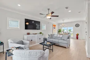 Dog Friendly|Beach House| Beach Nearby|sleeps 9! - Image 4