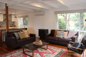 Whispering Gums - Ocean Views, Pet Friendly, EV UNIT 7kW for electric cars, Sleeps 7 - Image 3