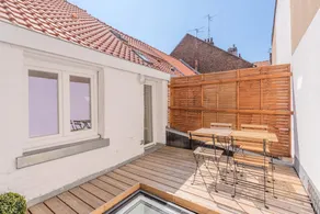 2 BR house w/ terrace, near train stations & metro - Image 2