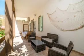 Maison Chloe - Image 2