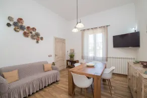 Maison Chloe - Image 3
