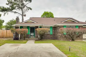 Vibrant North Charleston Duplex Near Airport! - Image 2