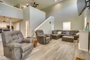 Waterfront Buckeye Lake Vacation Rental w/ Hot Tub - Image 4