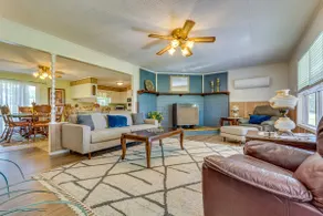 Delaware Vacation Rental: Walk to Lake Dardanelle! - Image 3