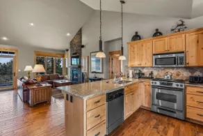 Brasada Ranch | 2 King Suites | Beautiful Views - Image 4