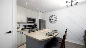 Modern 1-BR Condo in Church-Yonge Corridor - Image 4