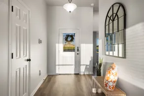 Alpha House | Sleeps 8 in Medical District - Image 3