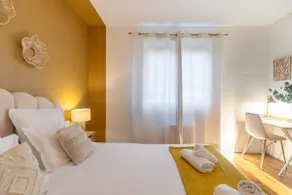 Le Boho | Double Air Conditioning & Queen Size Bed - Image 5