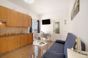 Las Arenas Penthouse - Image 4