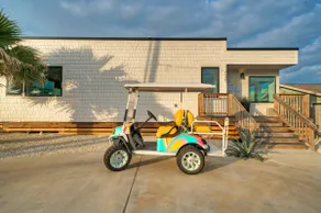 Modernes Design, 3 Min. zum Strand | Bootsparkplatz | The Beach Box von AvantStay - Image 3