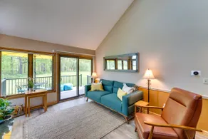 Galena Retreat: Shopping, Owners Club & Skiing! - Image 5
