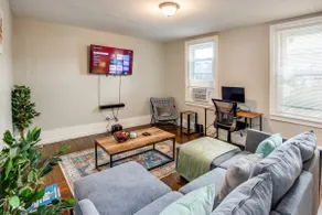 3BR Home in Downtown Rochester / Parking - Image 2