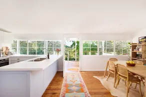 Emerald Cottage in the Blue Mountains - Image 4