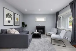 Spacious 4BR Retreat near YVR and DT - Image 2