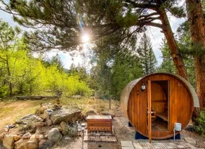 Hygge Chalet w Private Trail, Sauna and EV Charger - Image 2