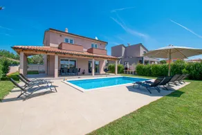 The beautiful villa with a private pool - Image 2