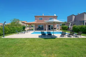 The beautiful villa with a private pool - Image 3