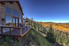 Skyview Chalet - amazing views with a spa - Image 5