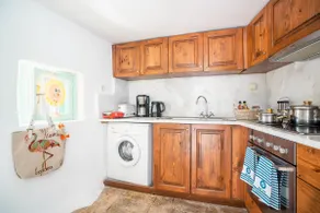 Fedra's Traditional House - Image 5