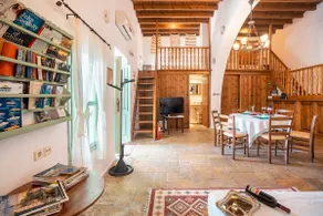 Fedra's Traditional House - Image 3