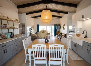 Coral Point - Updated Cozy 4 bedroom w/ Salt Water - Image 2