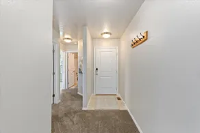 Caldwell/Nampa Family Retreat | King Bed | 4 TVs | - Image 3