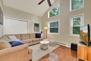 Slopeside Lounge>GameRoom|Lakes|Pools|Dogs Welcome - Image 3