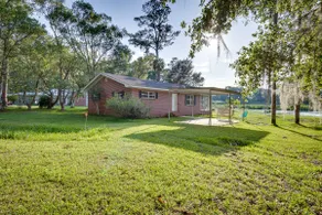 Near Kayak Launch: Riverfront Home in Sanford! - Image 3
