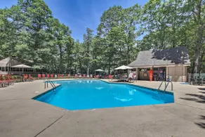 Wintergreen Resort Vacation Rental w/ Pool Access! - Image 3