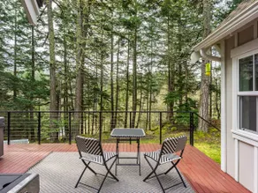 Orcas Island, Purdue Lakeside Retreat #293 - Image 2
