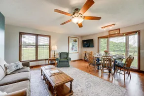 18 Mi to Table Rock Lake: Pet-Friendly Ozark Home! - Image 4