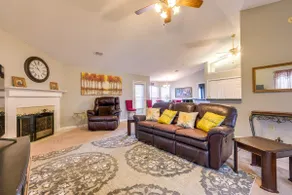 Horn Lake Home w/ Yard: 8 Mi to Graceland! - Image 5