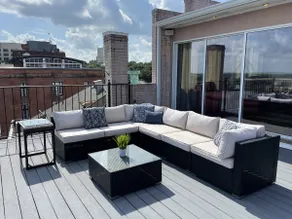 River Views, Private Balcony, Heated Pool Access - Image 4