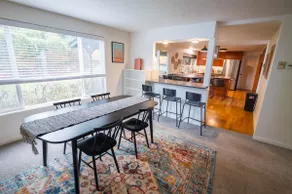 6BR-Spacious-Bright-Modern - Image 5