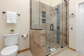 2BR 1BA Remodeled House in Gray Community - Image 5