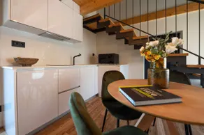 Corner Loft - Duplex - Image 4