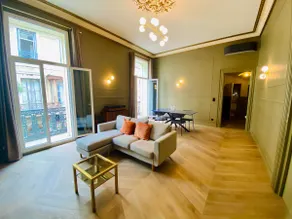 ”General” Superb Haussmanian Air conditioning heart of the city - Image 2