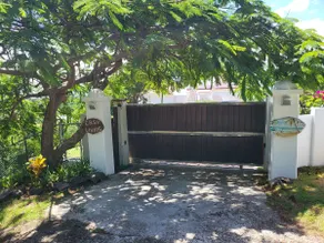 Easy Living Villa in Cap Estate - Image 3