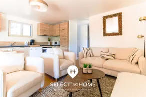 Charming Duplex in St Clair for 6 by SELECTsoHOME - Image 2