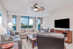 Beautiful ocean view condo with pool, lanai, hot tub, & W/D - Image 2