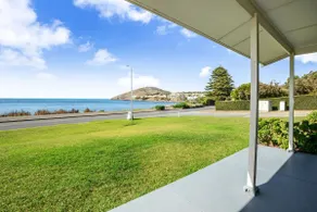 Battye Cottage - Relax, Unwind, Recharge - Image 4